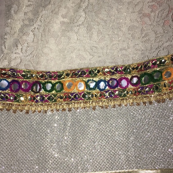 Beautiful Bollywood lahnga Set size 6 - Picture 4 of 8